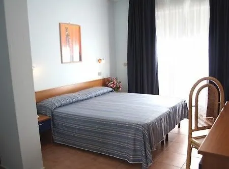 Отель Villaggio L'oasi Isola Di Capo Rizzuto
