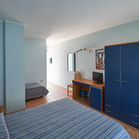 Villaggio L'oasi 호텔 4*