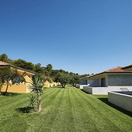 Villaggio L'oasi 4* 이솔라 카포 리주토