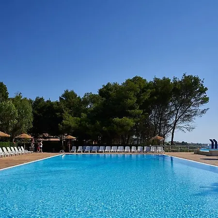 Villaggio L'oasi 4* 이솔라 카포 리주토