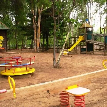 Hotel Villaggio L'oasi 4*