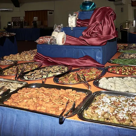 Villaggio L'oasi 이솔라 카포 리주토