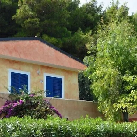 Hotel Villaggio L'oasi