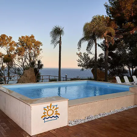 호텔 Villaggio L'oasi