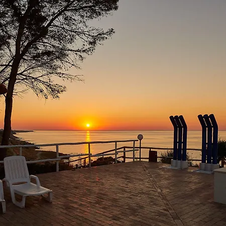 Villaggio L'oasi 호텔