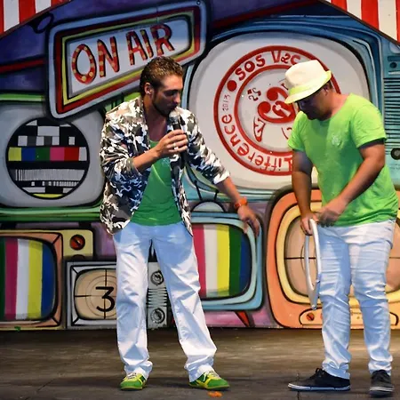 罗亚斯度假村 酒店 4*