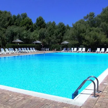 Villaggio L'oasi 호텔 이솔라 카포 리주토